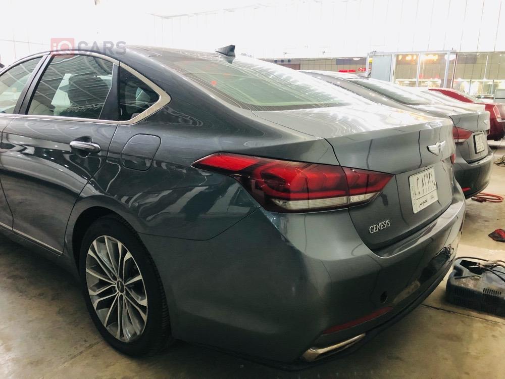 جنسس G80